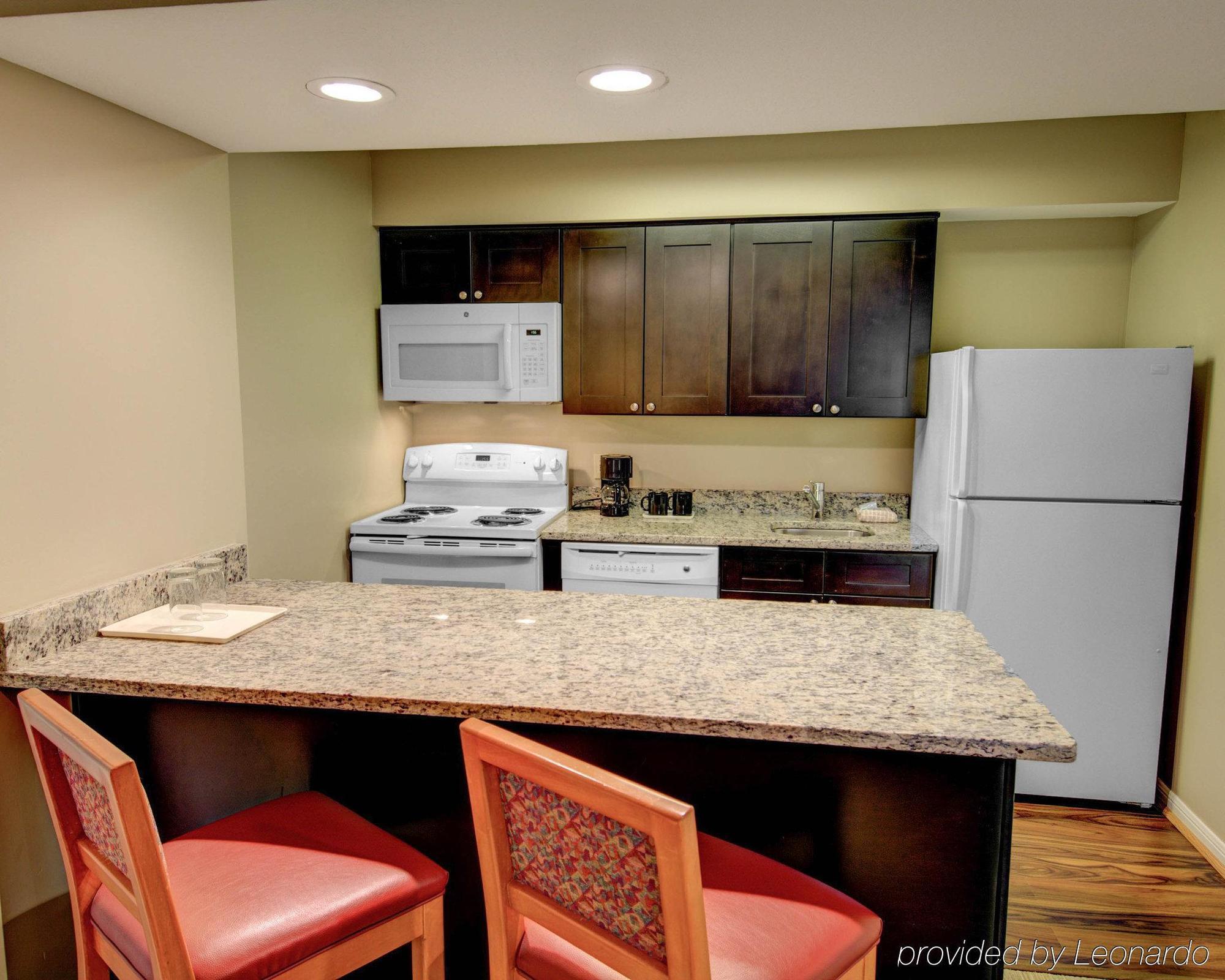Quality Suites Rockville Bagian luar foto