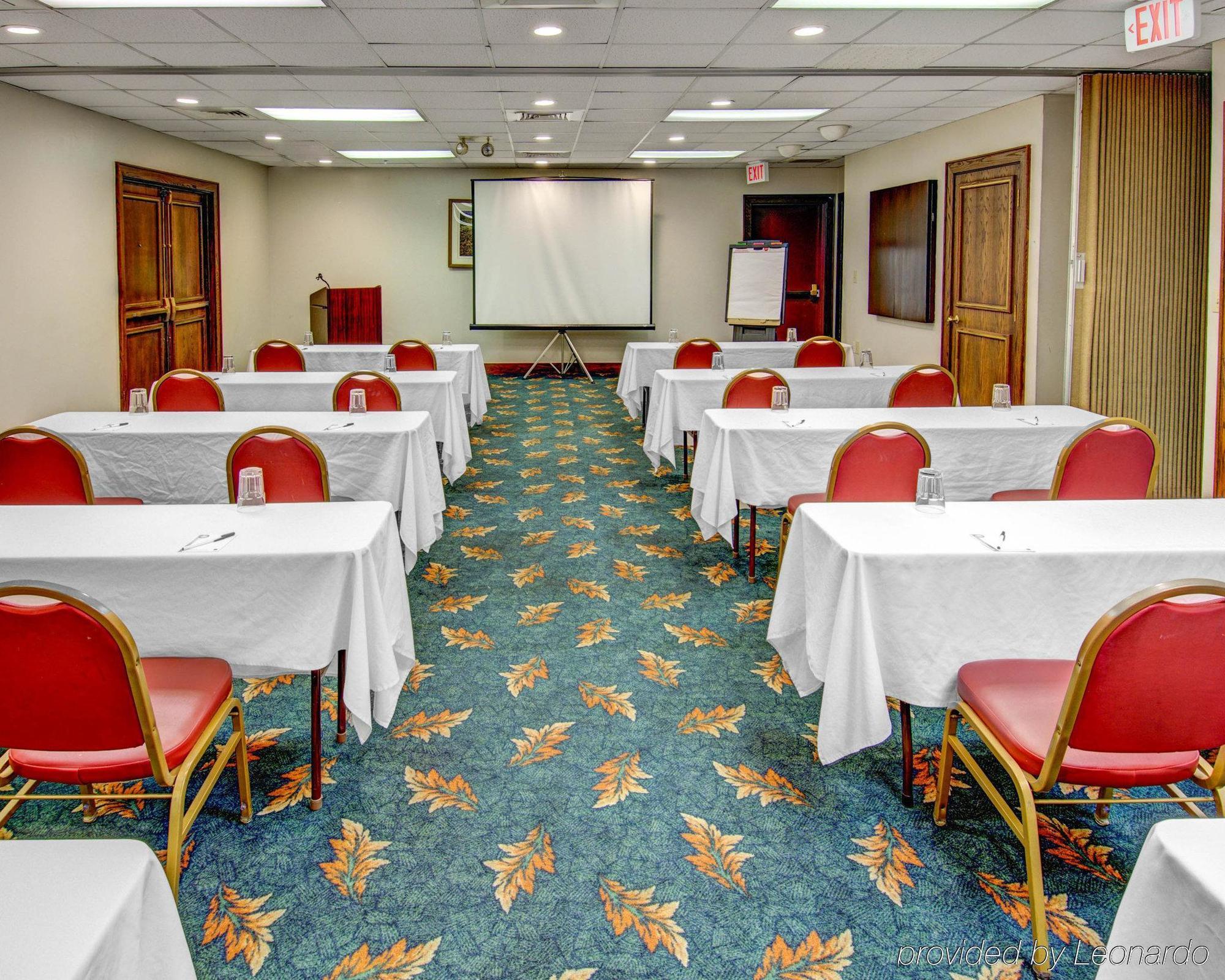 Quality Suites Rockville Bagian luar foto