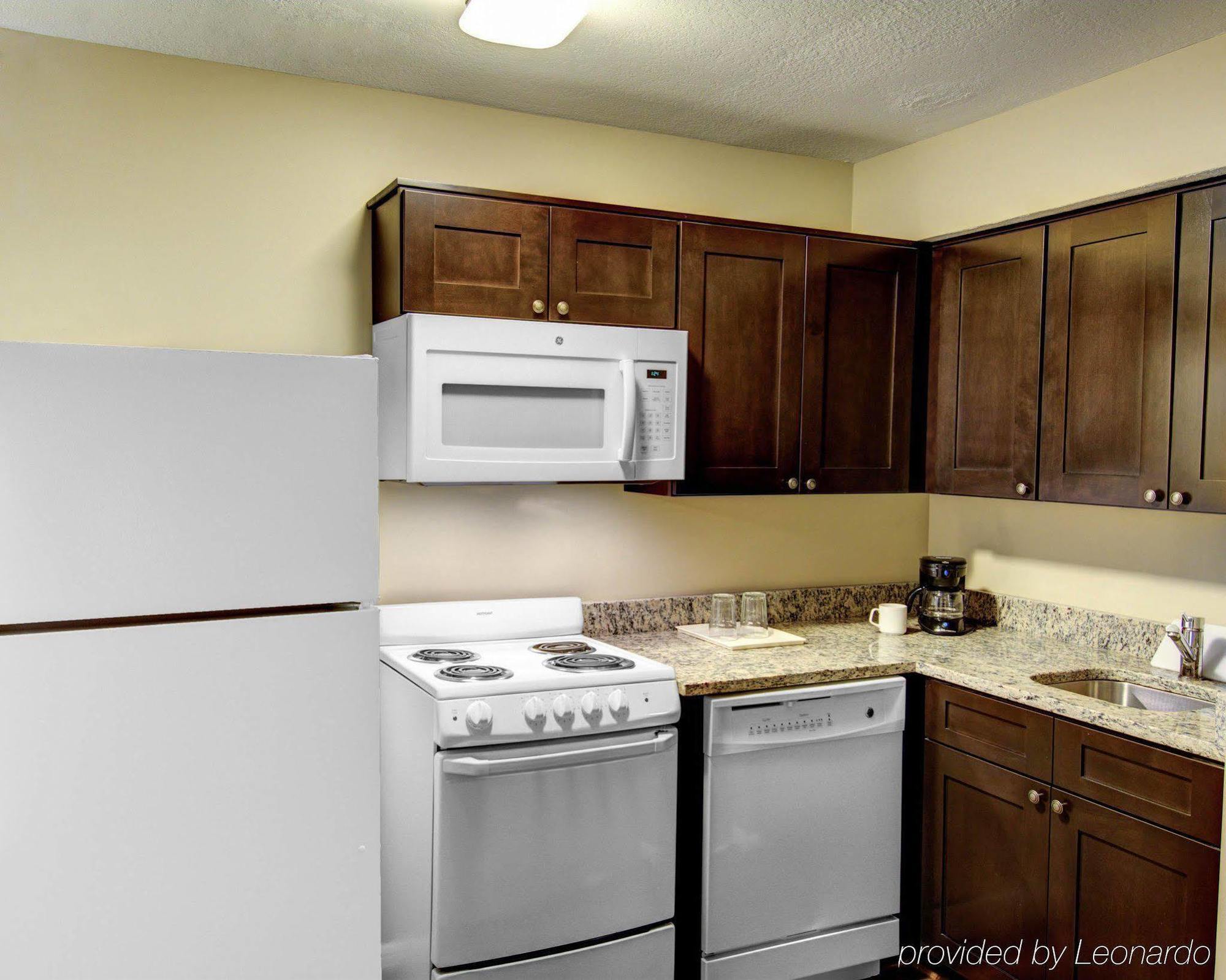Quality Suites Rockville Bagian luar foto